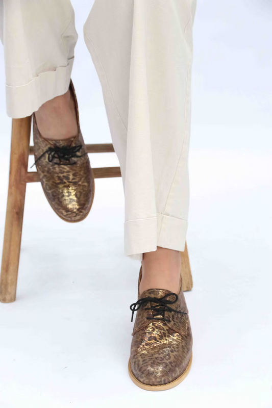 Feminine Leather Vellies - Animal