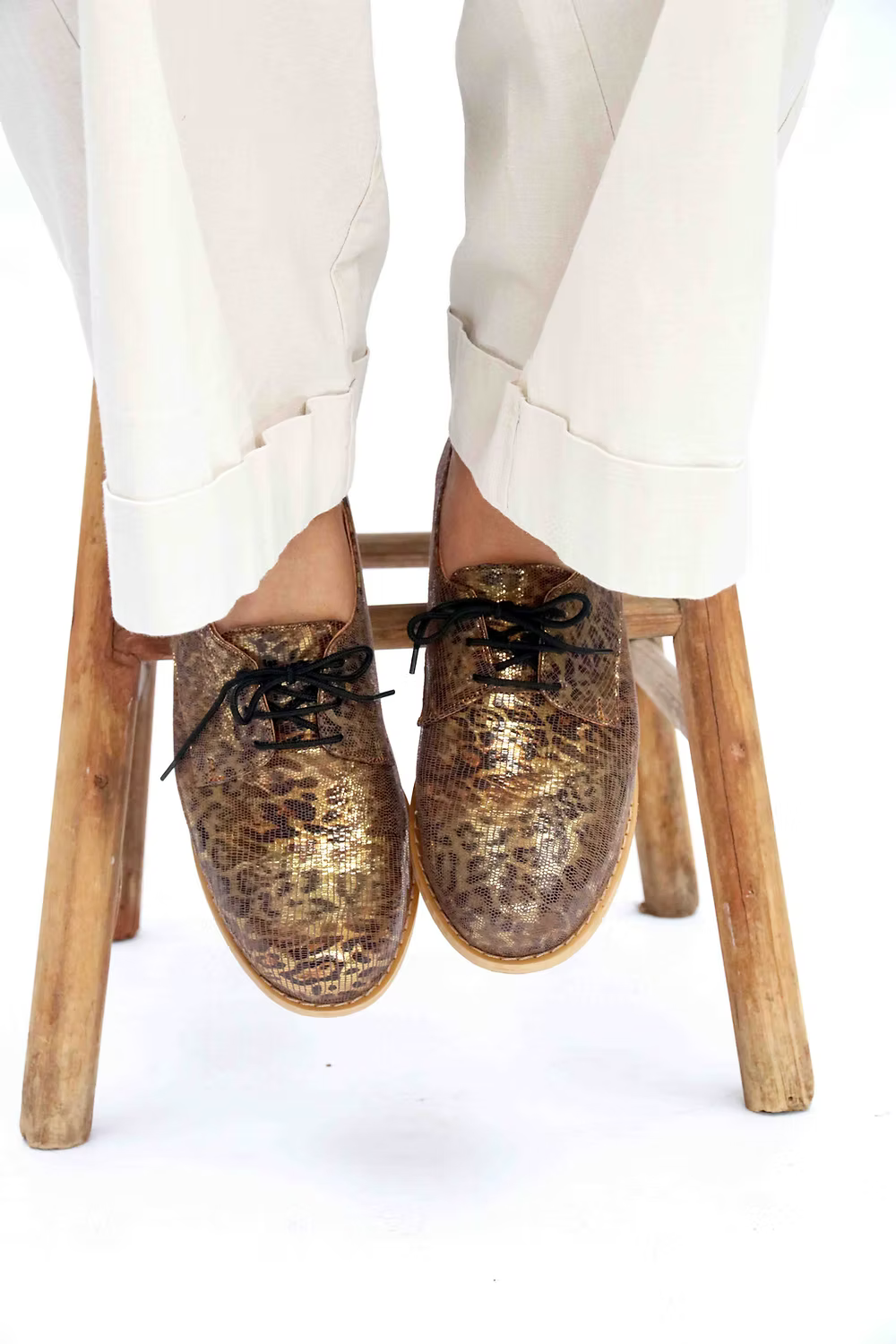 Feminine Leather Vellies - Animal