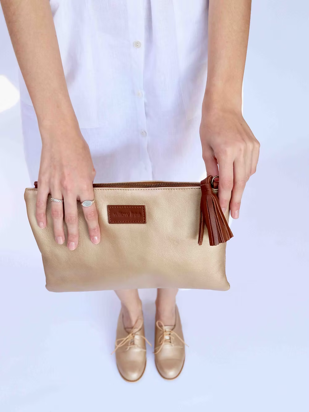 Feminine Leather Vellies - Gold